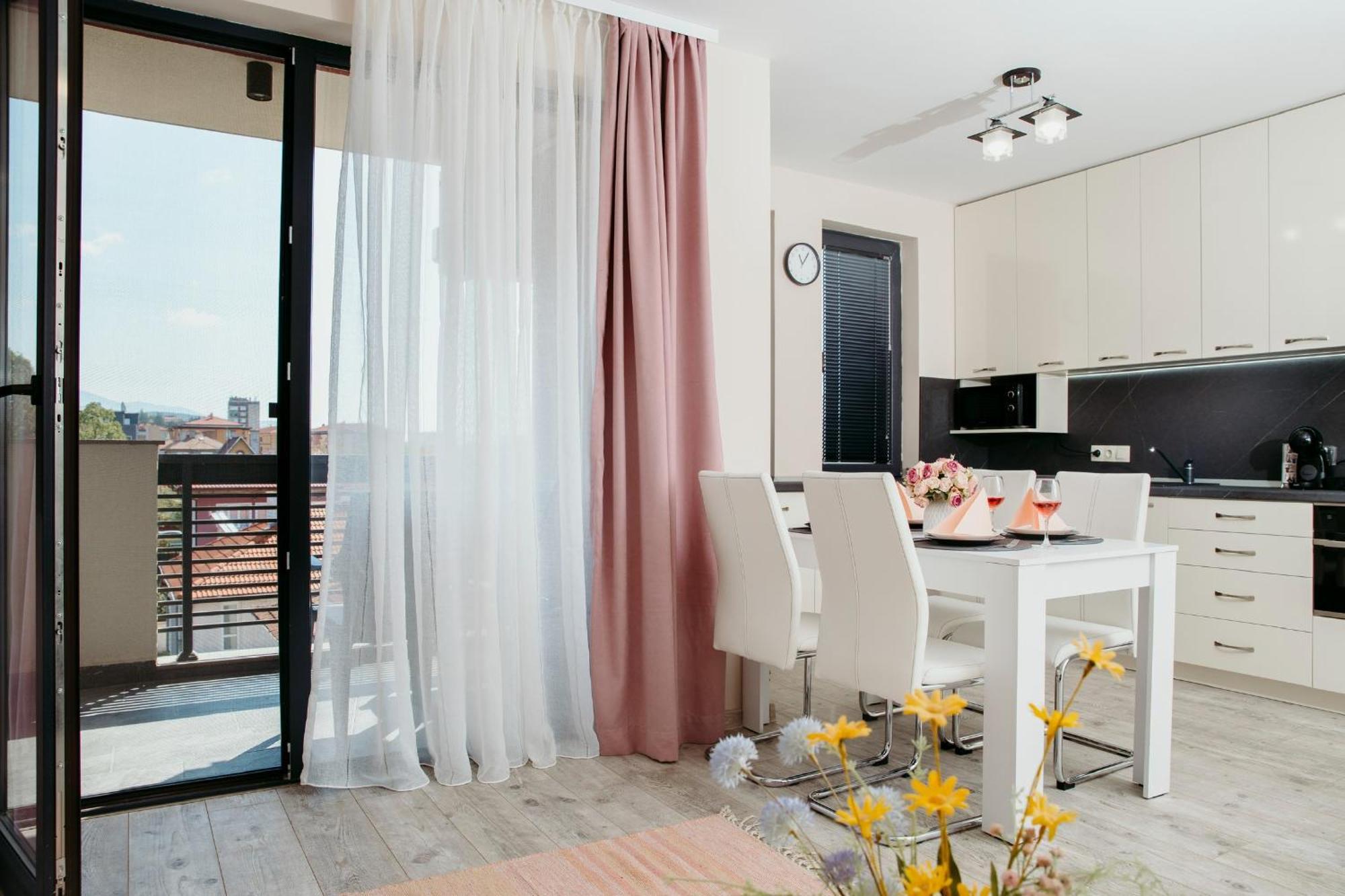 Rose Valley Apartment Kazanlak Exterior photo